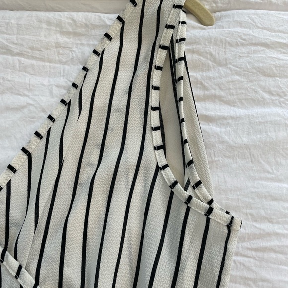 OWO crop top - Picture 3 of 6